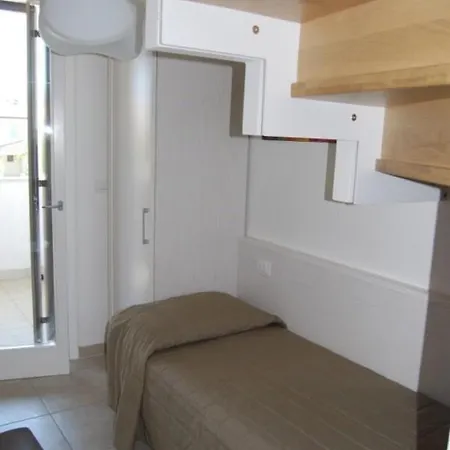 Appartement Recently Built House With Swimming Pool *