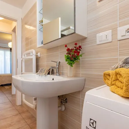 Apartment Recently Built House With Swimming Pool