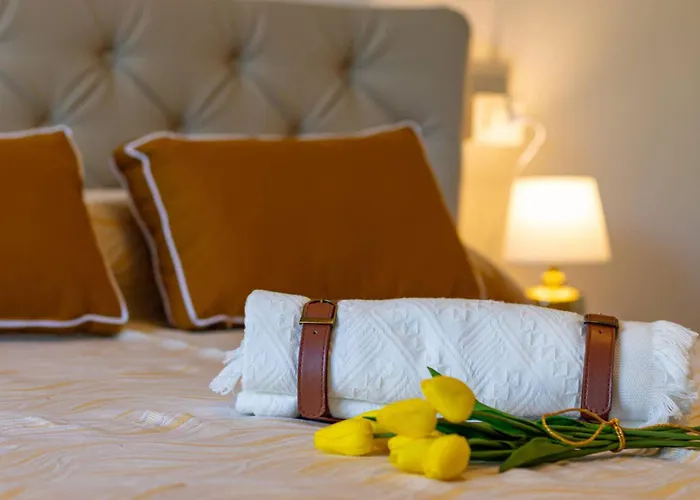 Recently Built House With Swimming Pool Apartment *